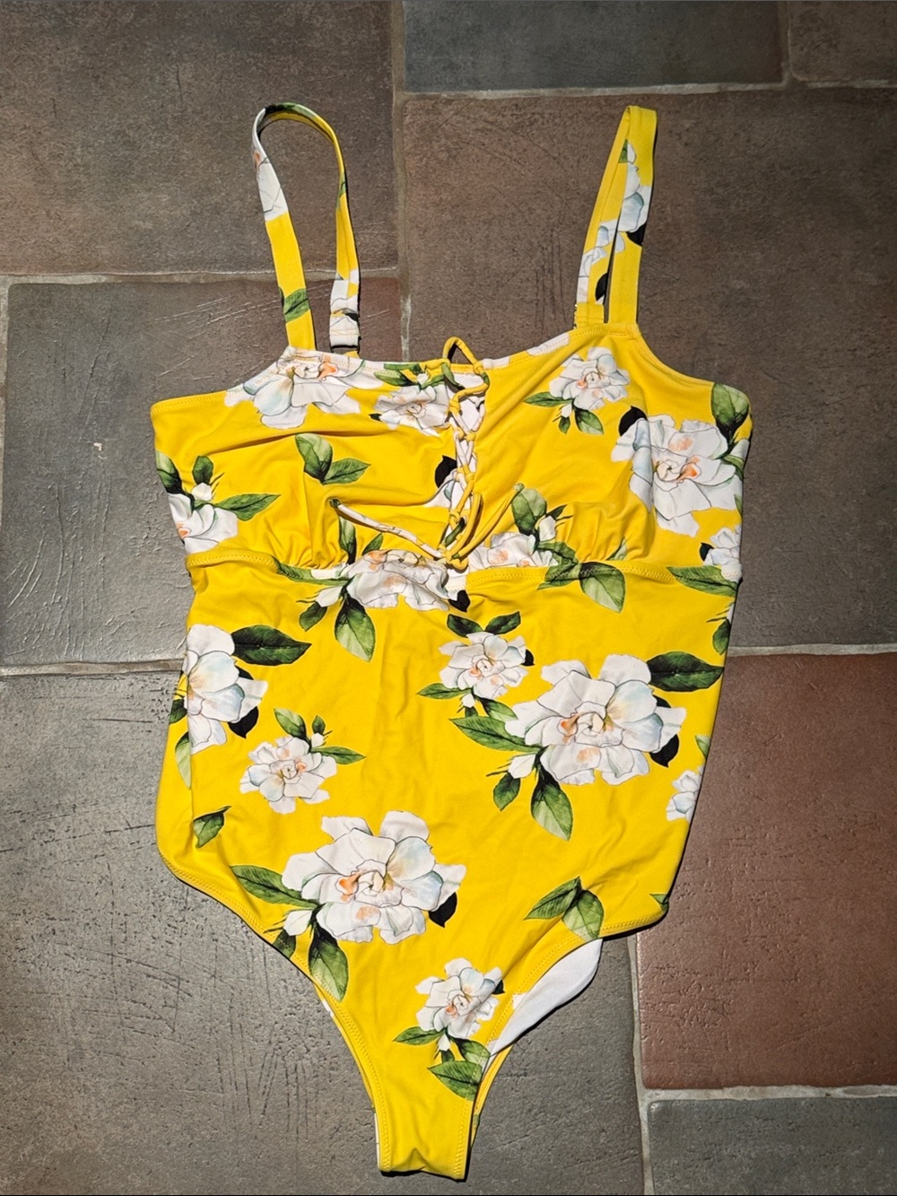 Plus size Yellow Floral One-Piece Swimsuit bathing suit sz 3X